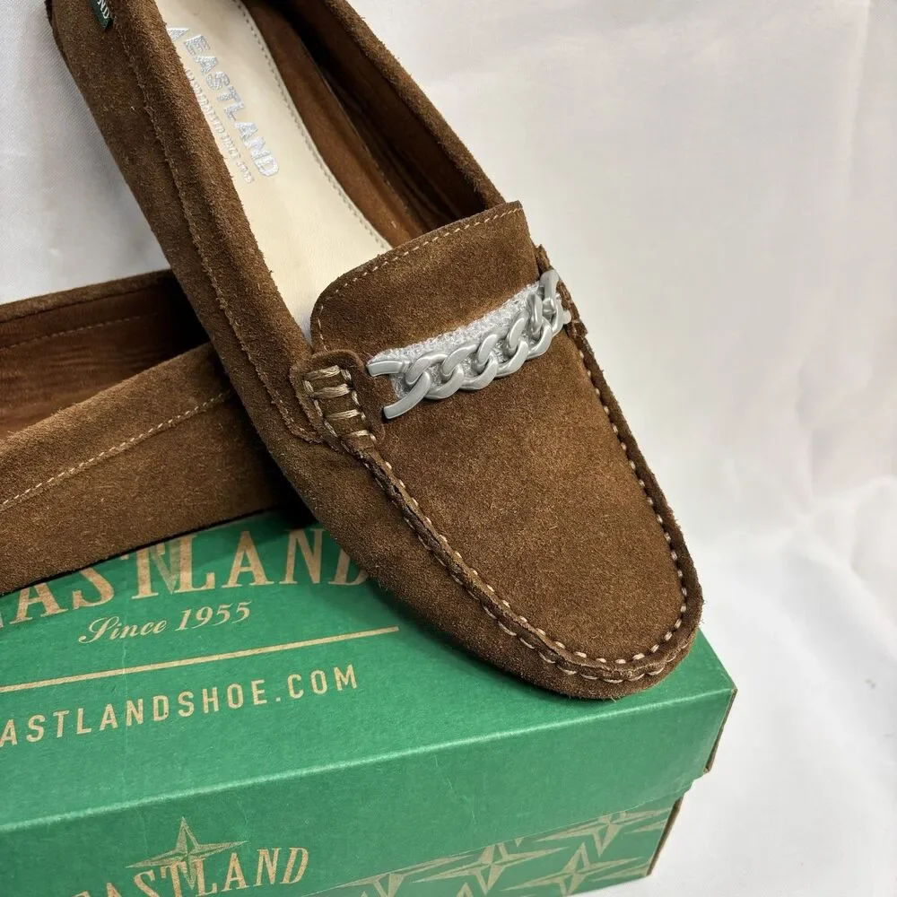 Eastland Sawgrass Women’s 10M Brown Suede Driving Moc Loafers Chain Bit 3289-04